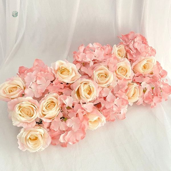 Arrangement floral pour réception de mariage