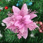 Fleur de Noël en tissu pour des décorations originales