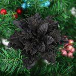 Fleur de Noël en arrangement floral moderne