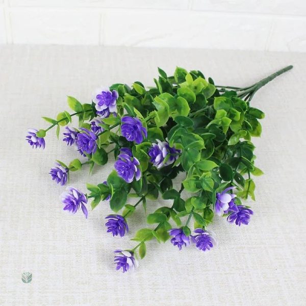 Fleur synthétique élégante pour intérieur moderne