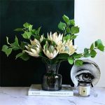 Protéa colorée, fleur artificielle pour événements festifs