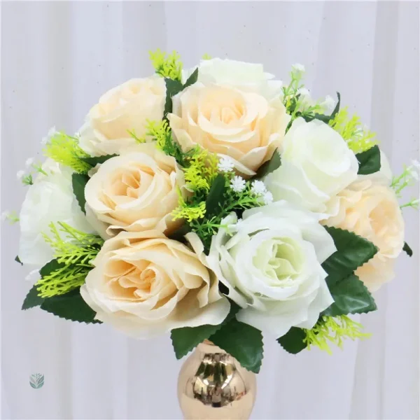 Fleurs artificielles pour un décor intemporel et chic