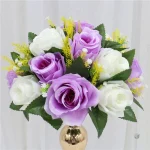 Fleurs décoratives artificielles pour ambiance romantique