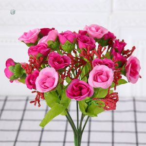 Arrangement floral artificiel pour lieu de mémoire