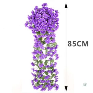 Fleurs suspendues pour un effet naturel dans votre espace