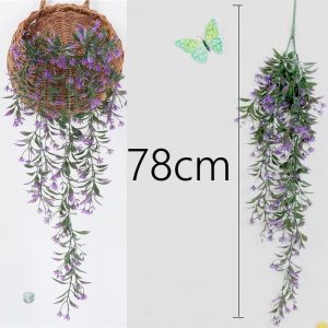Composition florale tombante pour une touche naturelle