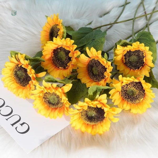 Tournesols artificiels pour une décoration intérieure