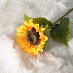 Bouquet de tournesols synthétiques éclatants