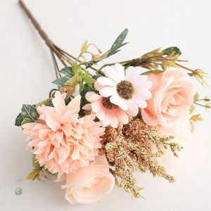 Fleurs de cimetière pour hommage durable