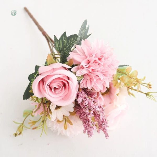 Fleurs synthétiques pour décor de mémoire