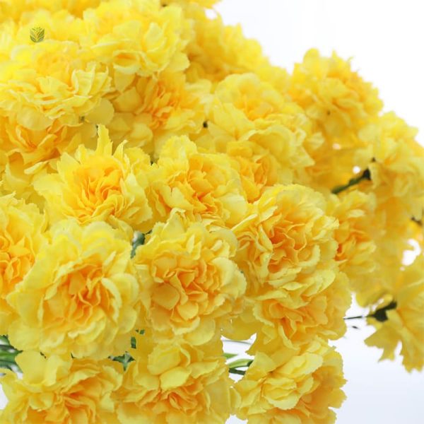 Carnations artificielles, solution parfaite pour fleurir l'espace