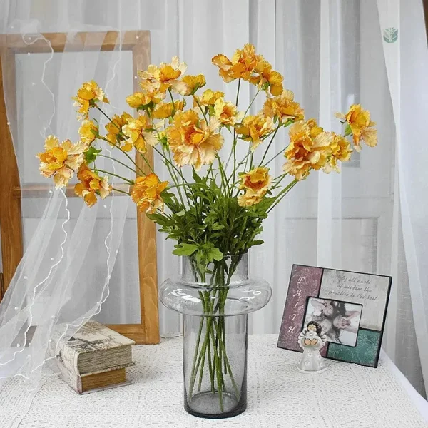 Fleurs en soie lumineuses pour une touche de couleur