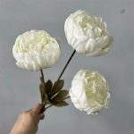 Charmantes pivoines artificielles pour embellir votre maison