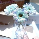 Fleur artificielle gerbera, style moderne