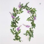 Fleurs artificielles en guirlande pour un look naturel sans entretien