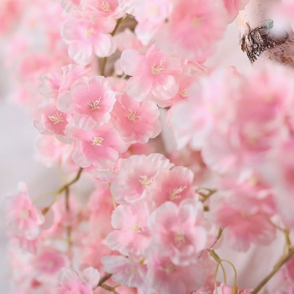 Guirlande de Fleurs de Cerisier en décoration