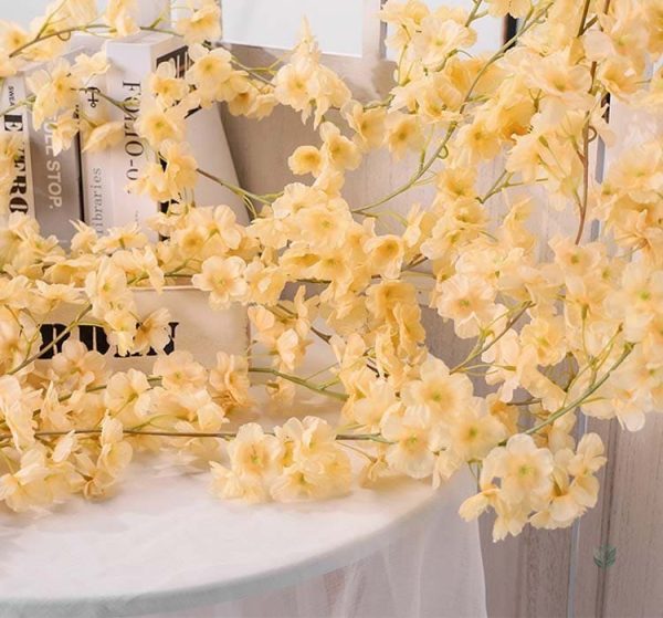 Guirlande décorative en fleurs de cerisier rose
