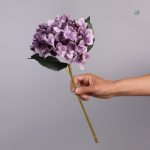Arrangement d'hortensias artificiels