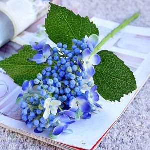 Branche d'hortensia décorative pour arrangements floraux