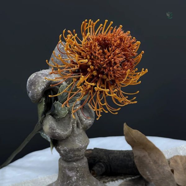 Nutan Fleur - Accessoire décoratif en fleurs synthétiques