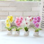 Orchidée Phalaenopsis artificielle en fleur