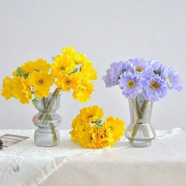 Fleurs pavots en tissu pour un look élégant