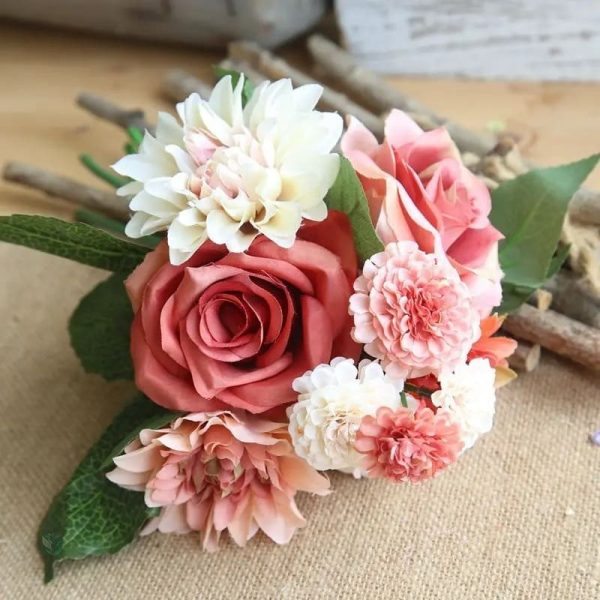 Arrangement floral pour une touche d'élégance en mariage