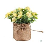 Arrangement floral artificiel pour embellir l'espace