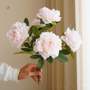 Bouquet de pivoines artificielles, look naturel