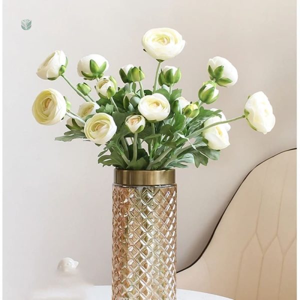 Bouquet de renoncules pour ambiance chaleureuse
