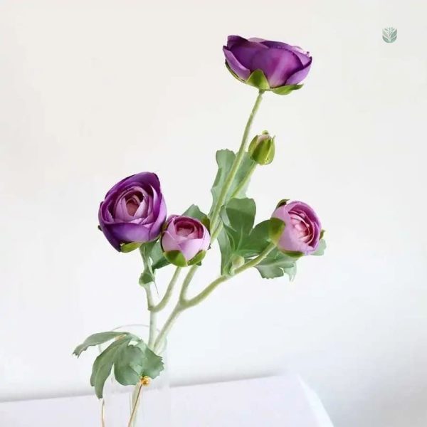 Arrangement floral renoncules artificielles colorées
