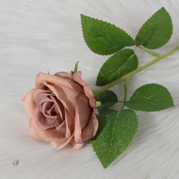 Fleur artificielle rose, idéale pour événements