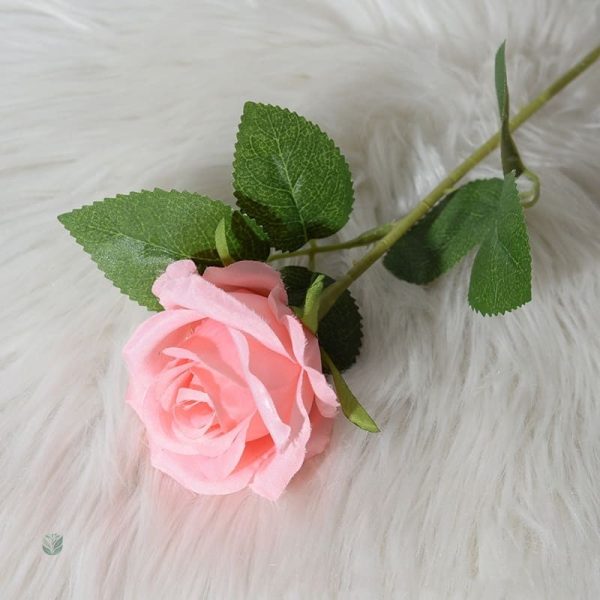 Fleur rose artificielle pour décoration intérieure