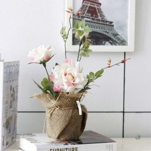 Rose décorative en pot, idéale pour la maison ou le bureau