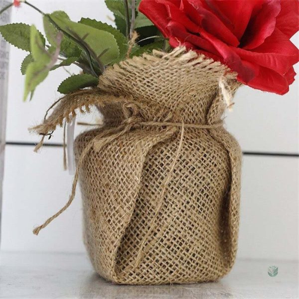 Rose en pot, accessoire décoratif sans entretien nécessaire