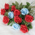 Fleur artificielle rouge, idéale pour embellir un espace