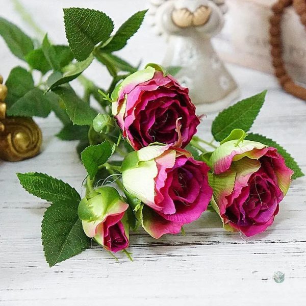 Rose en plastique pour un entretien facile