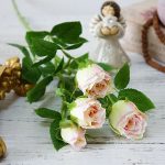Roses artificielles élégantes pour toute occasion