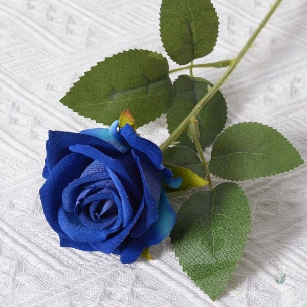 Fleurs artificielles en velours élégant