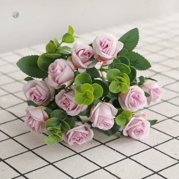 Roses artificielles faciles d'entretien