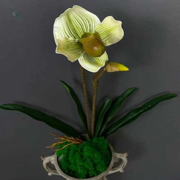 Tige d'orchidée réaliste en matériaux synthétiques